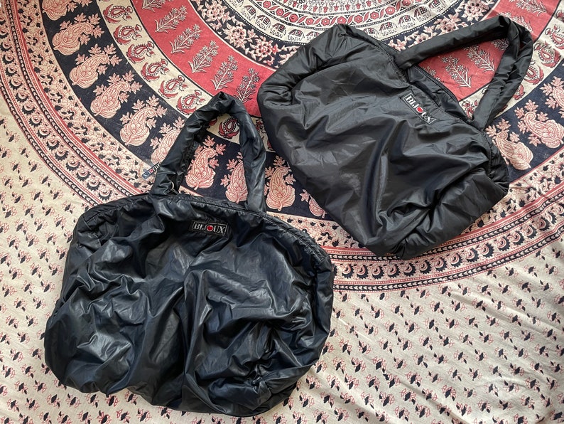 Set of 2 vintage 80s BIJOUX parachute overnight bags nylon shoulder bag, parachute bag, weekend bag set, 80s aesthetic image 1