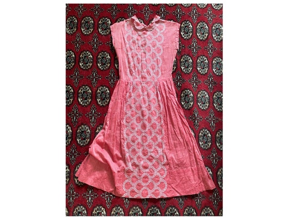 True vintage 1940’s lace appliqué heirloom dress … - image 1