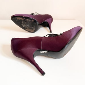 Gorgeous LANVIN plum silk stiletto heels, purple heels French designer shoes, made in Italy, 39 1/2, fits 8.5M image 5