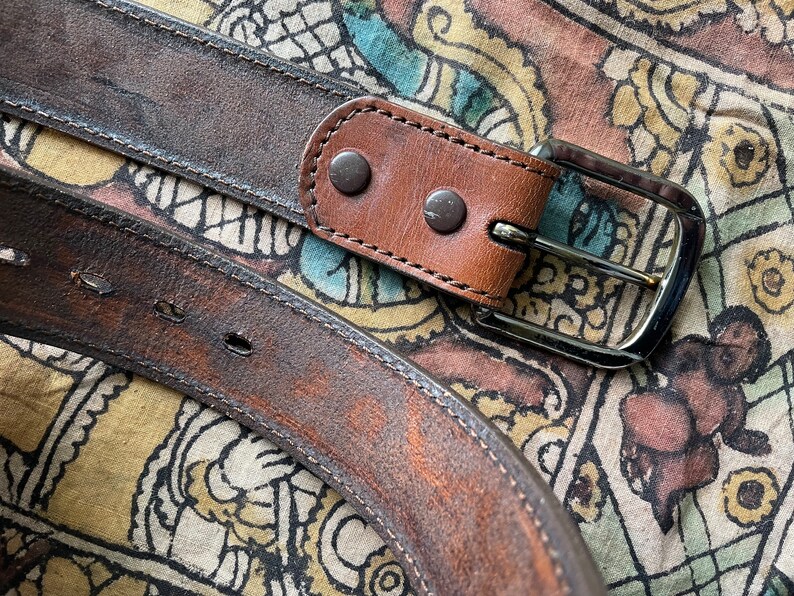 Vintage 70s top grain leather tooled belt, floral tooling removable buckle, hippie boho belt, gender neutral size 30 image 6