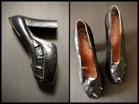 Vintage 1970s black leather platform heels | 70s c