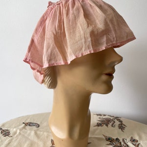 Antique 1920s 30s pale pink flower cap, flapper fairy core bride, pale pink handkerchief cotton, fairycore, cottagecore, one size adult image 3