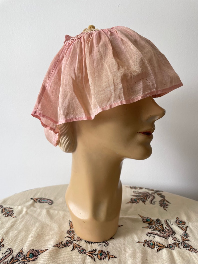 Antique 1920s 30s pale pink flower cap, flapper fairy core bride, pale pink handkerchief cotton, fairycore, cottagecore, one size adult image 3