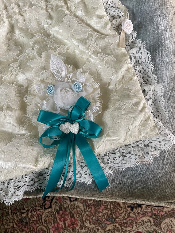 Vintage ‘80s cream lace bridal keepsake bag | vin… - image 4