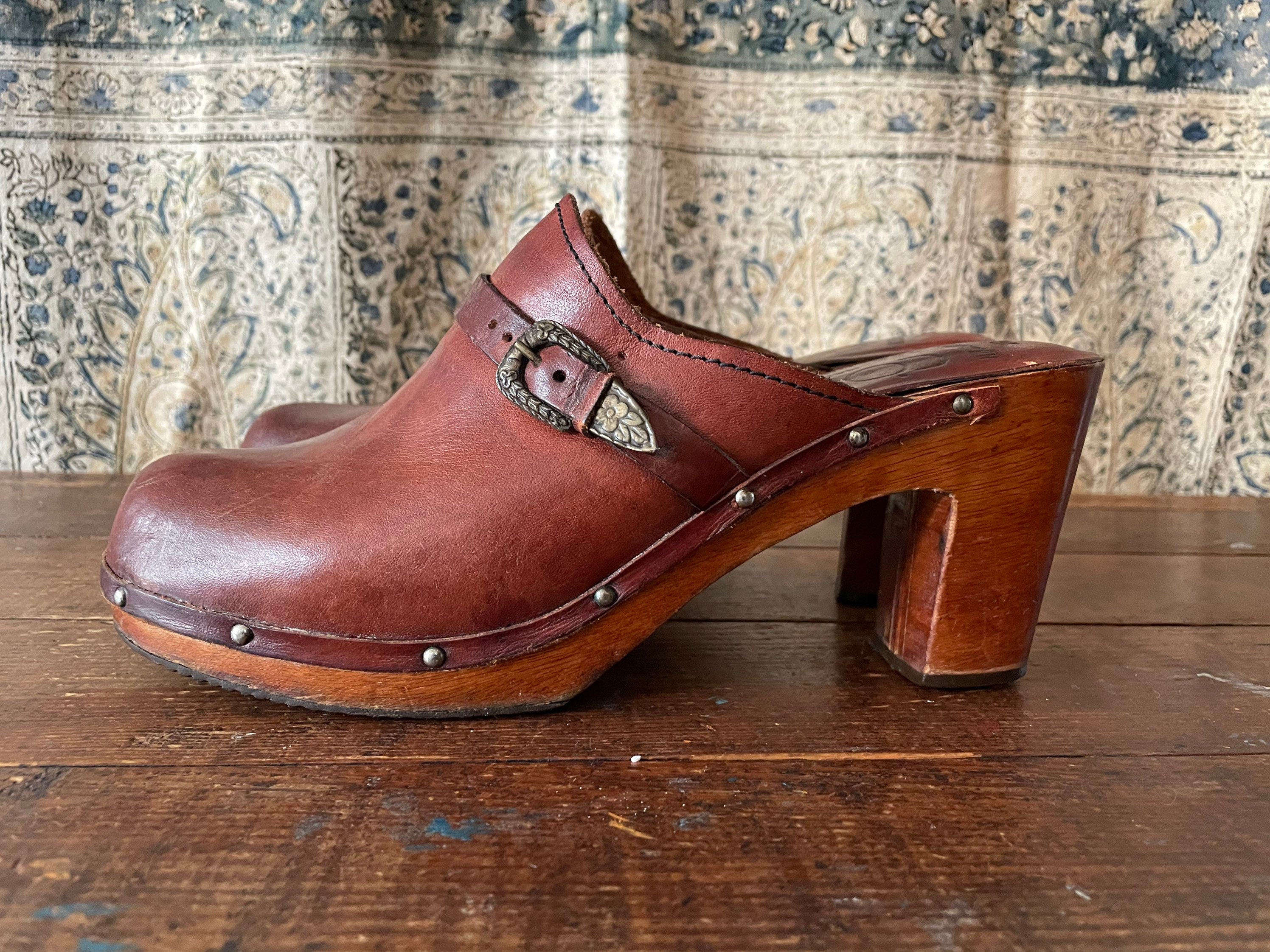 Authentic Vintage 1970s Wooden Platform Clogs 70s Leather 