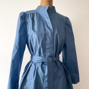 Vintage 80s lightweight rain jacket, cornflower blue Totes belted trench coat, Spring rain jacket, XS/S image 3