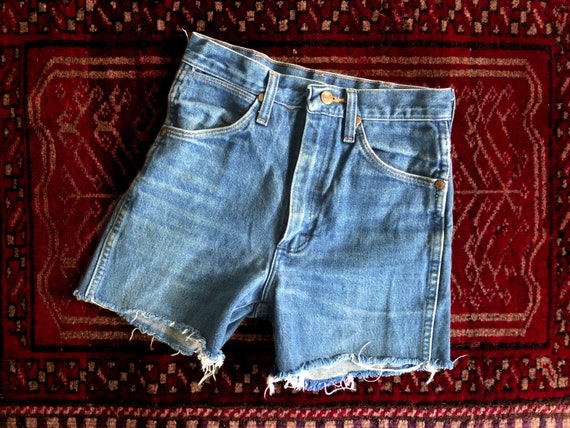 Vintage 1970’s Wrangler denim cutoffs | ‘70s all c