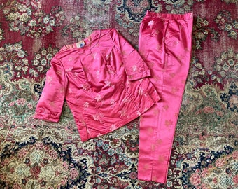 Vintage 1950’s ‘60s Dynasty for Lord & Taylor silk brocade pant set | rose pink Chinese brocade, cocktail top and cigarette pants, XS