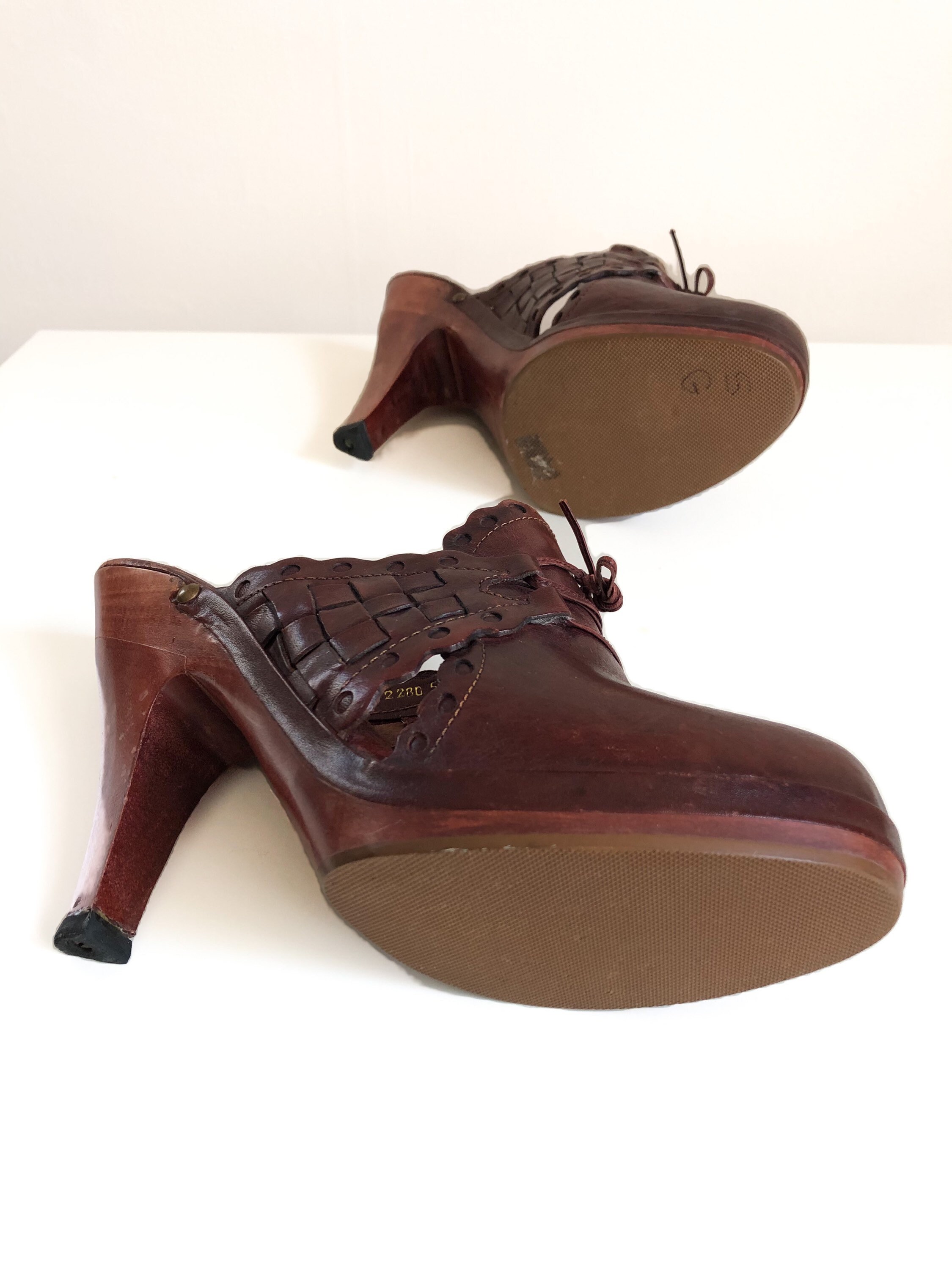 Vintage 1970s Burgundy Woven Leather High Heel Platform Clogs Etsy UK