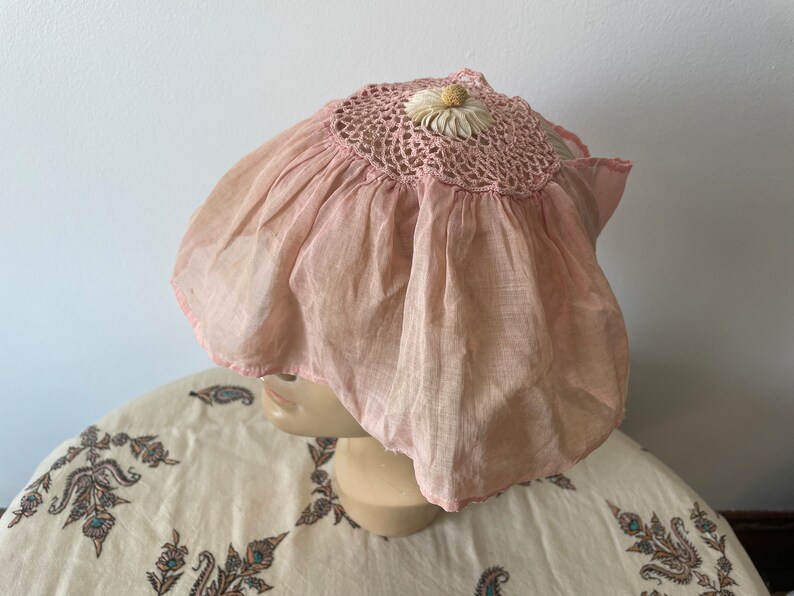Antique 1920s 30s pale pink flower cap, flapper fairy core bride, pale pink handkerchief cotton, fairycore, cottagecore, one size adult image 4
