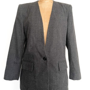 Vintage early 80s SASSON suit , 1980s secretary vibes, Academia aesthetic gray & black wool glen plaid skirt and blazer, S zdjęcie 7