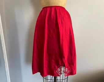 Vintage ‘80s ‘90s lipstick red half slip | nylon skirt slip with lace trim