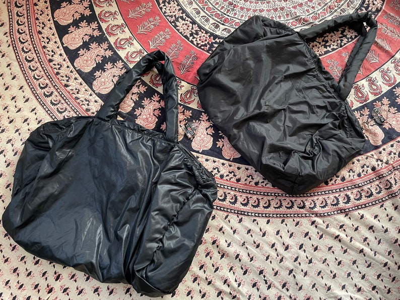 Set of 2 vintage 80s BIJOUX parachute overnight bags nylon shoulder bag, parachute bag, weekend bag set, 80s aesthetic image 7