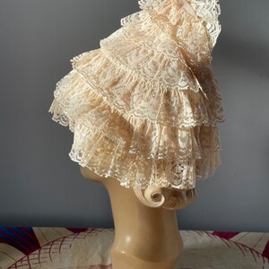 Vintage 1940s cream lace pixie cap whimsical lace topper, pointy cap, fairy core, Halloween costume image 7