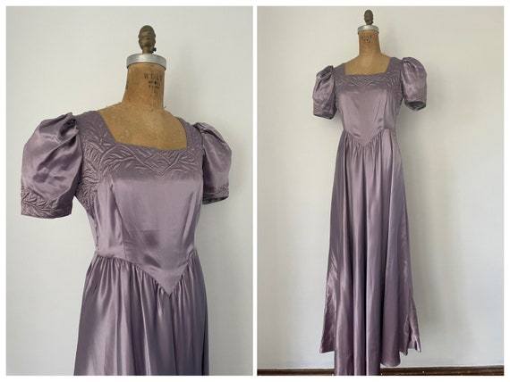 True vintage 1940’s lavender satin full length ev… - image 1