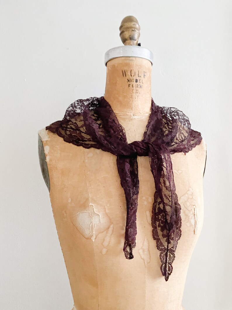 Vintage 1950s dark burgundy wine lace scarf, vintage head scarf, goth aesthetic, gothic scarf image 2