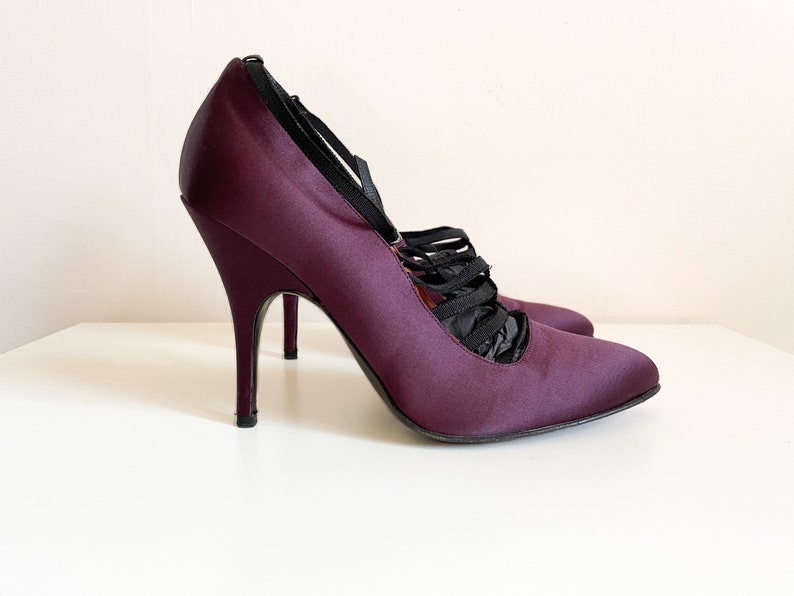 Gorgeous LANVIN plum silk stiletto heels, purple heels French designer shoes, made in Italy, 39 1/2, fits 8.5M image 1