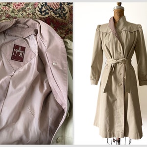 Vintage early 80s J. Gallery light tan & mauve trench coat khaki Spring jacket, belted trench coat, XS/S image 1