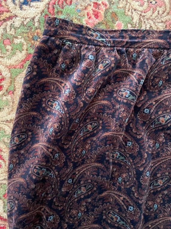 Vintage ‘80s F.A. Chatta paisley velvet skirt | m… - image 5