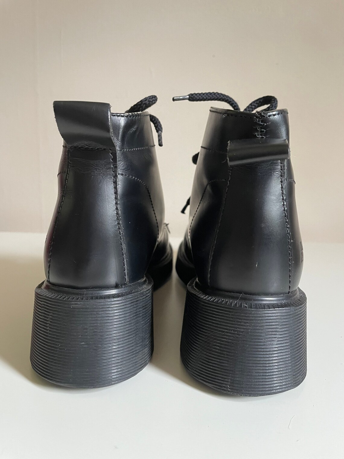 doc martens too big in heel