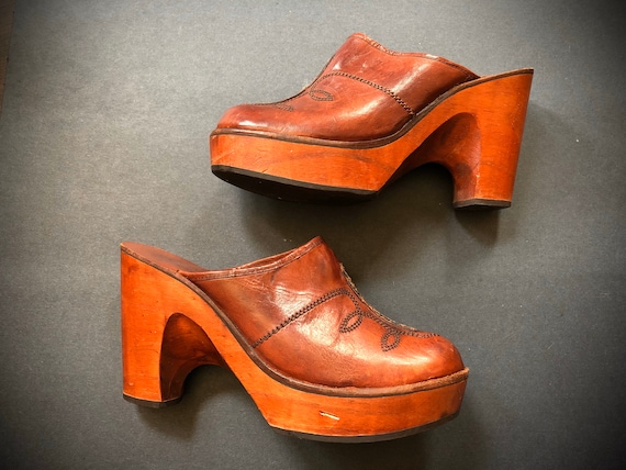 clogs 1970