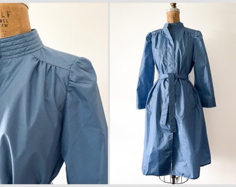 Vintage ‘80s lightweight rain jacket, cornflower blue | Totes belted trench coat, Spring rain jacket, XS/S