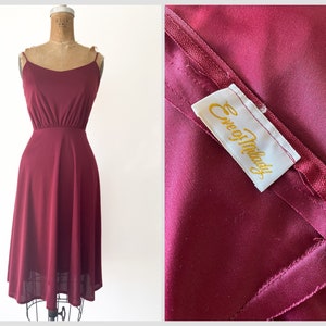 Vintage 1970s early 80s 2 piece dress set Victorian lace blouse & spaghetti strap disco dress, berry wine, XS image 2