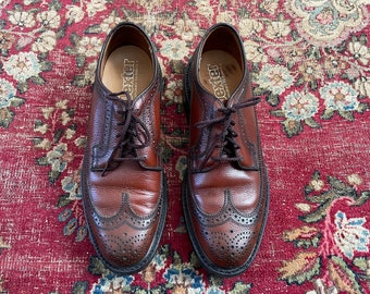 Vintage ‘60s Dexter wing tip Oxford brogues | rich cognac brown leather shoes, men’s 5D gender neutral 9