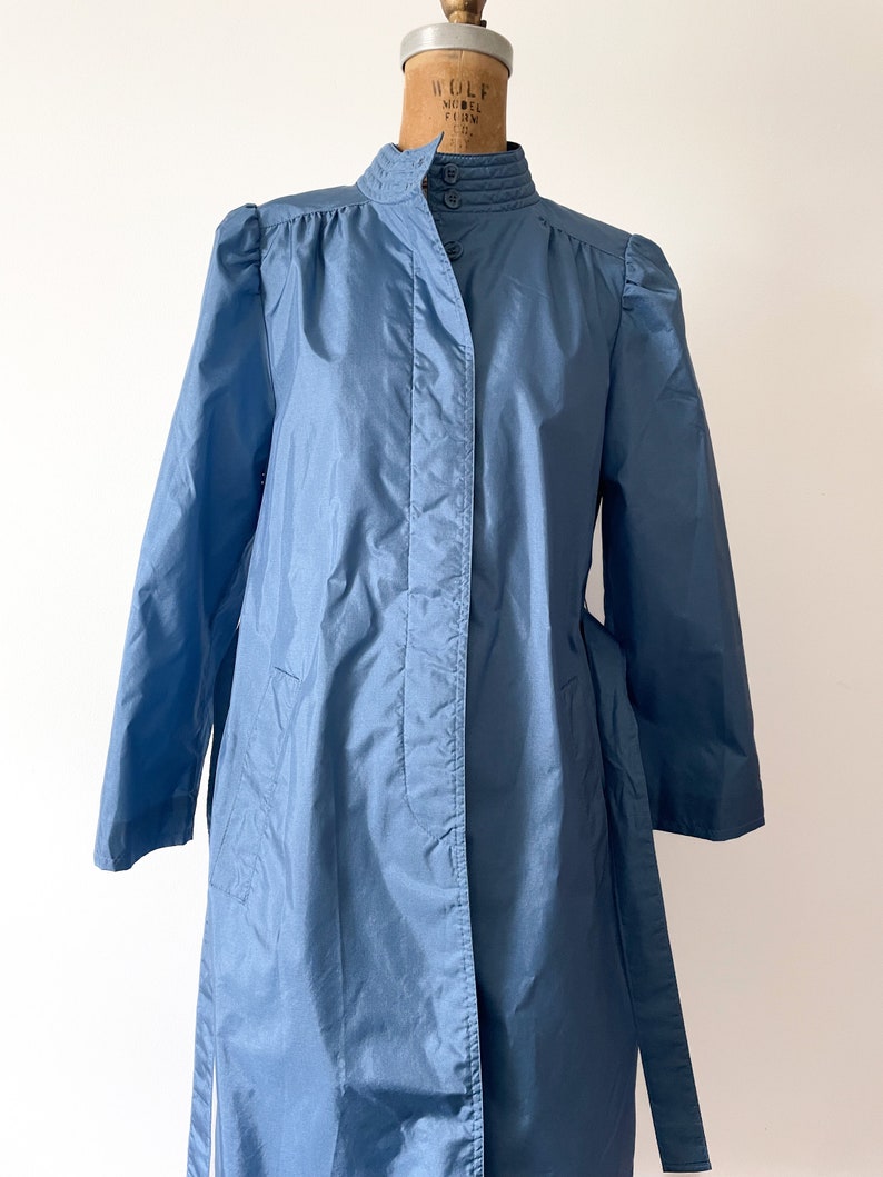 Vintage 80s lightweight rain jacket, cornflower blue Totes belted trench coat, Spring rain jacket, XS/S image 5