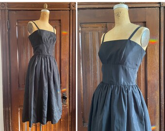 Adorable vintage ‘70s swishy taffeta dress | formal little black dress, holiday party dress, XXS