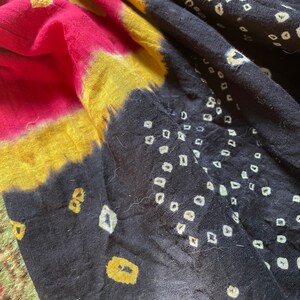 Vintage all cotton gauze sari, Indian shawl, wrap skirt red & black India saree, boho hippie image 6