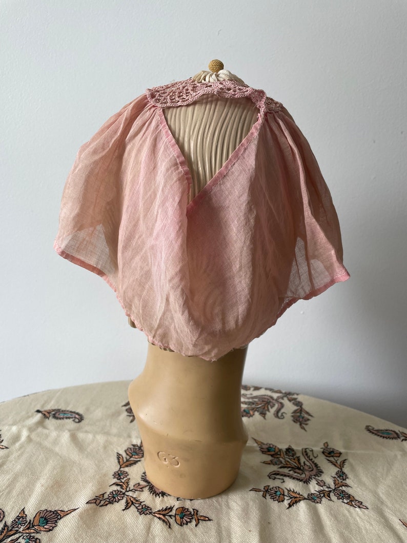 Antique 1920s 30s pale pink flower cap, flapper fairy core bride, pale pink handkerchief cotton, fairycore, cottagecore, one size adult image 5