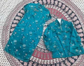 Gorgeous 1960’s Chinese turquoise satin brocade cheongsam dress & jacket set | ivory reversible jacket, Solz Squirrel, M/L