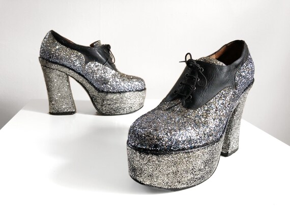 Vintage 1970s glam rock glitter platforms | silver