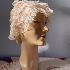 Vintage 1940s cream lace pixie cap whimsical lace topper, pointy cap, fairy core, Halloween costume image 2