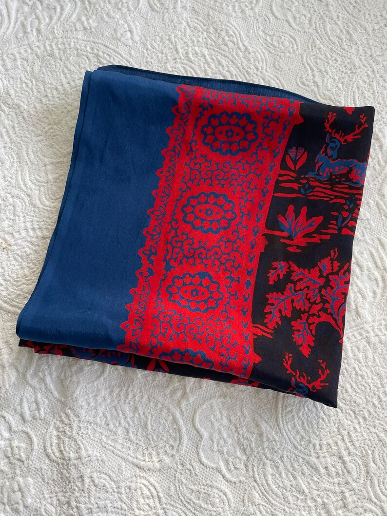 Gorgeous vintage Indian silk scarf, red & navy blue figural, lions, deer print scarf, extra large scarf image 7