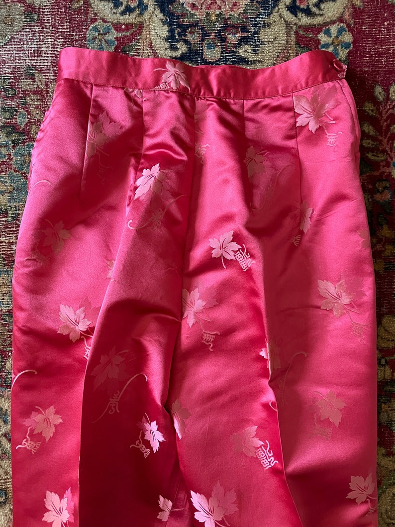Vintage 1950s 60s Dynasty for Lord & Taylor silk brocade pant set rose pink Chinese brocade, cocktail top and cigarette pants, XS image 8