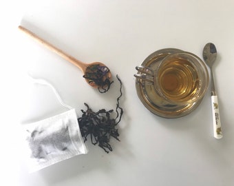 Té de diente de león; un paquete contiene 12 tazas de té.