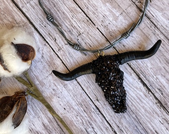 Barbed Wire RearView Mirror, Western Buffalo Skull, Ornament Boho Car, Accessory Handmade, Adjustable Skull Necklace, Cowgirl Cowboy Gift