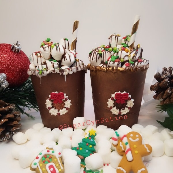 4 Holiday Cup Hot Cocoa bombs with marshmallows Hot Chocolate Bombs for Christmas Gifts