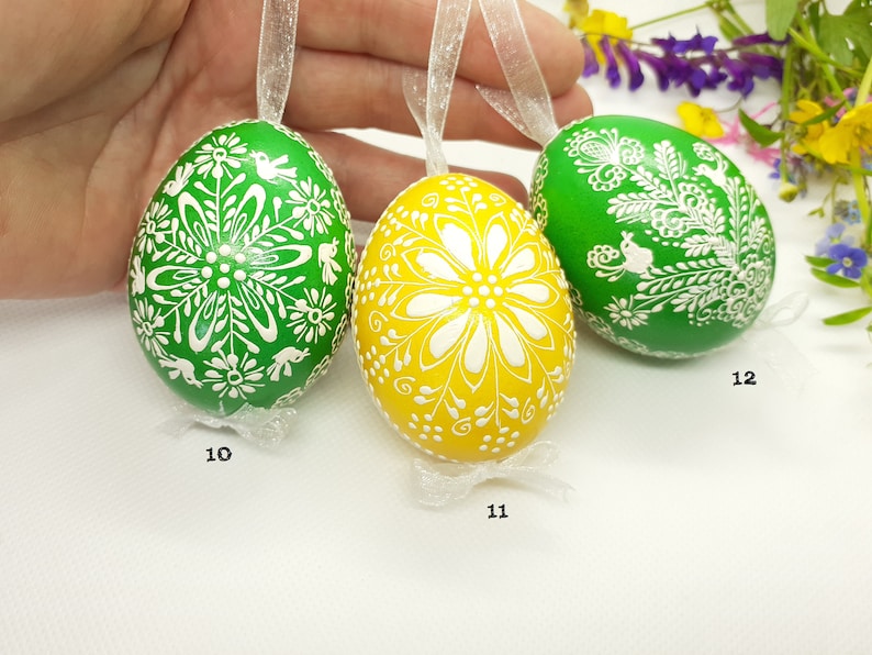 Easter egg 1 pc Real hen egg hand decorated by wax with white pigment Different colors Easter gift Easter decorations image 5