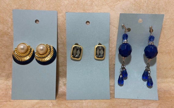 Vintage Clip Earrings-3 pair - image 4