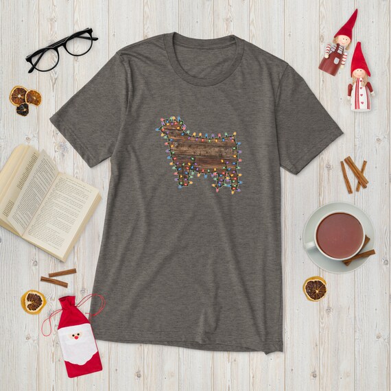 Christmas heifer, Short sleeve t-shirt, show cattle, showing livestock, stock show, Christmas gift, show mom, show dad