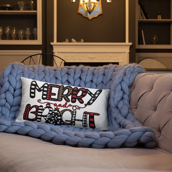 Merry and bright, basic pillow, show pigs, showing livestock, Gilt, barrow, show, stock show, Christmas mugs, show mom, show dad