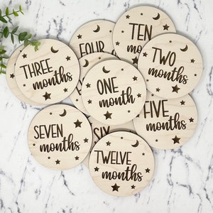 Stars and Moon Baby Milestone Markers, Milestone Blocks, Baby Shower Guest Gift, Baby Shower Gift, Space Nursery Decor, Baby Photo Prop