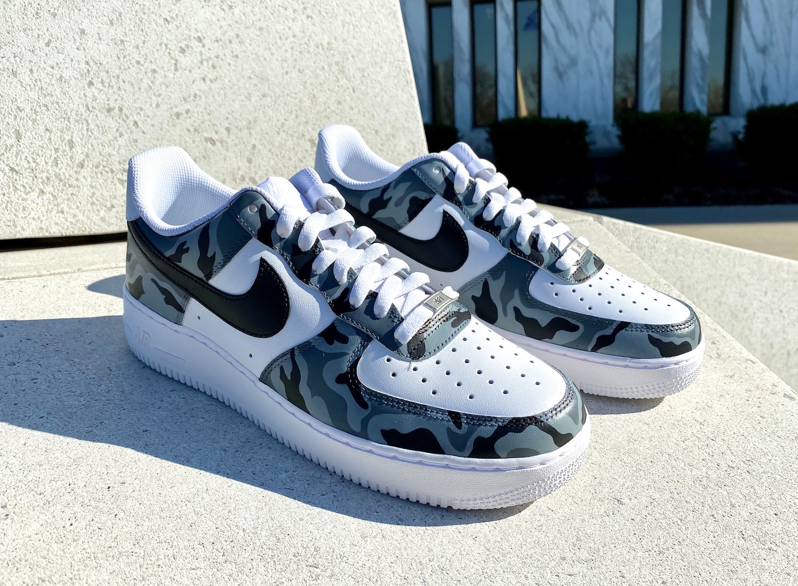 customize airforce 1's