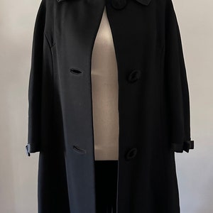 50's/60's Vintage Black Coat image 1