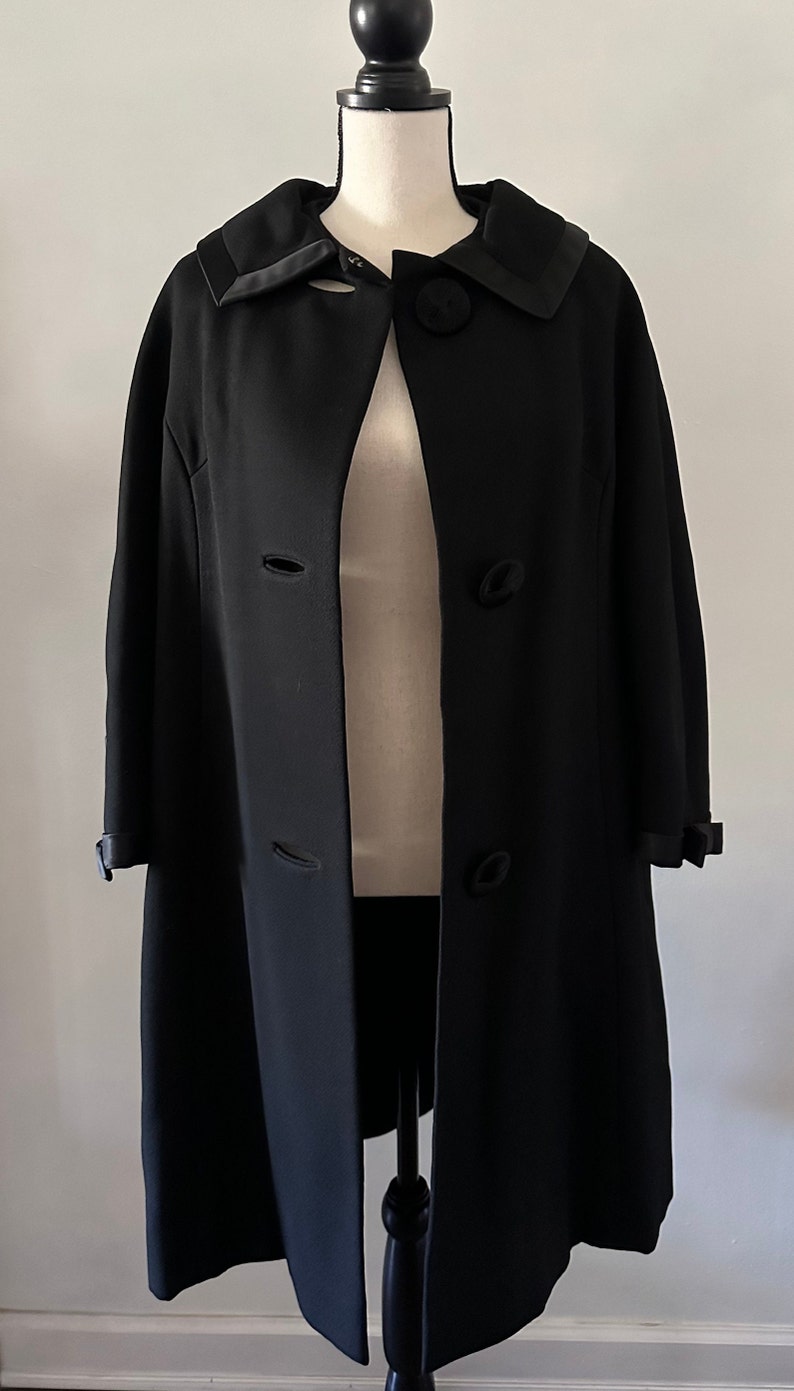 50's/60's Vintage Black Coat image 1