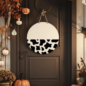 Cow Print SVG for Round Sign - Farmhouse Door Hanger SVG, Cricut Cut File, Instant Download SVG