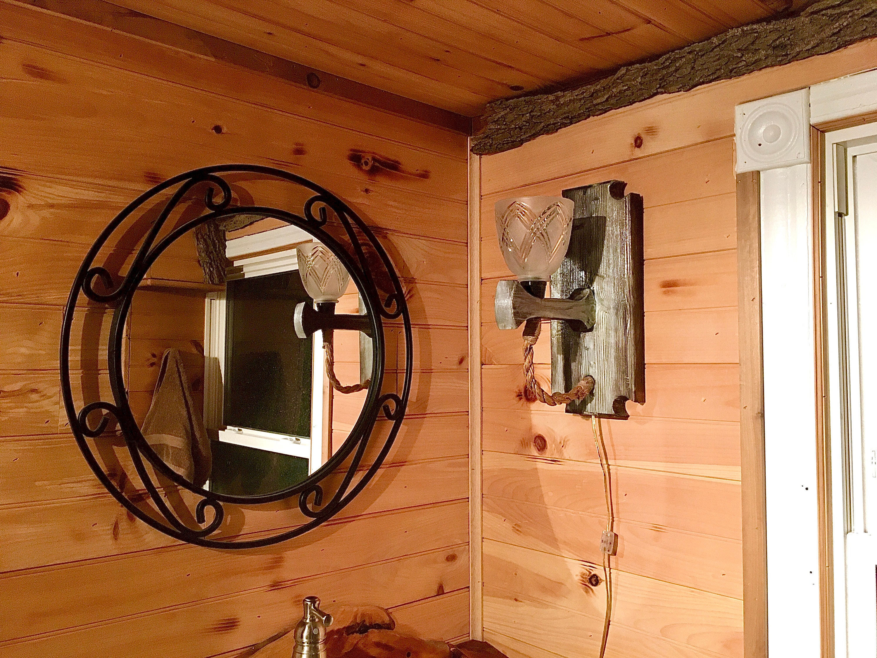 Japanese Wood Burning shou Sugi Ban , Lamps, Wood Burning Technique